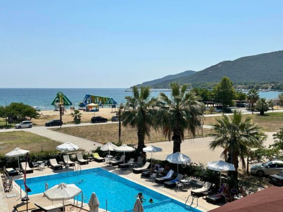 Hotel Rihios στον Σταυρό